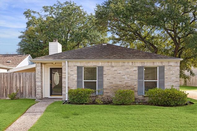 12800 Briar Forest Drive Unit 94 Houston, TX House Sold - Photo 1 of 1. Opens carousel modal