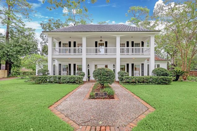 17406 Comstock Circle Houston, TX House Sold - Photo 1 of 1. Opens carousel modal