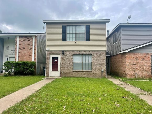 813 Clubside Drive East Bernard, TX House Sold - Photo 1 of 1. Opens carousel modal