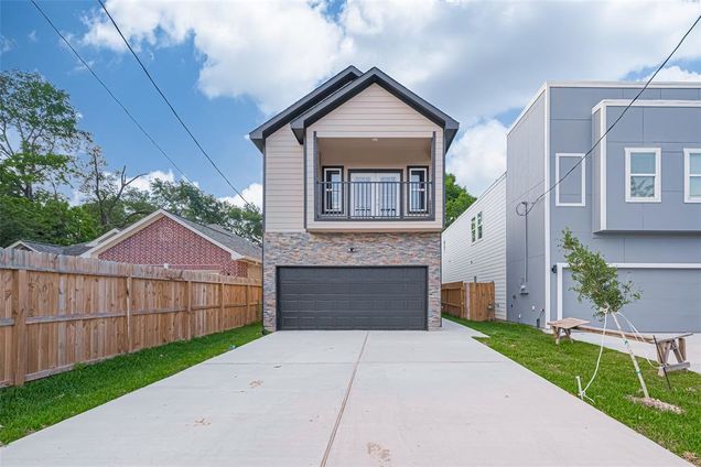 2103 Wavell Street Houston, TX House Sold - Photo 1 of 1. Opens carousel modal