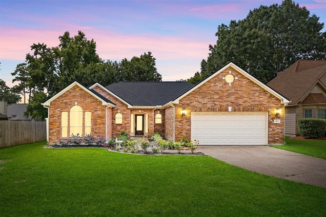 3803 Autumn Wood