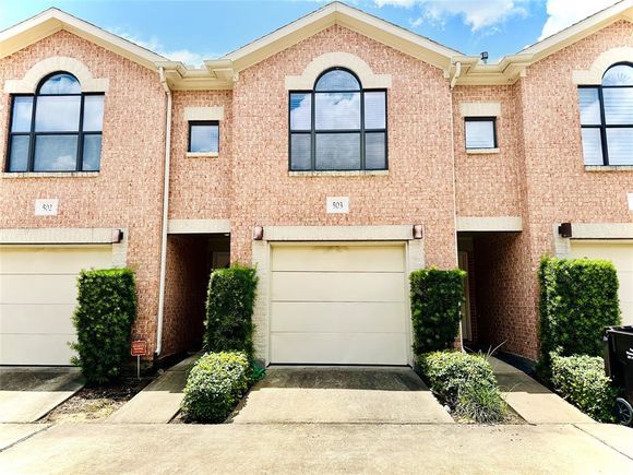 5941 South Loop E Unit 503 Houston, TX Townhouse Active - Photo 1 of 24. Opens carousel modal