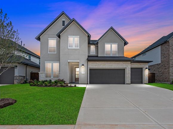 7062 North Lake Clopton Drive Montgomery, TX House Active - Photo 1 of 24. Opens carousel modal