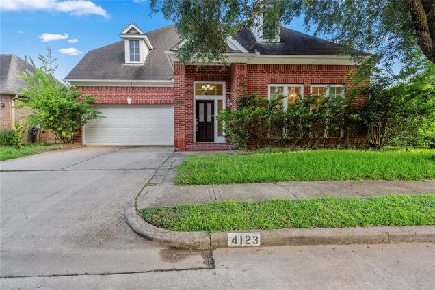4123 Creek Hollow Lane
