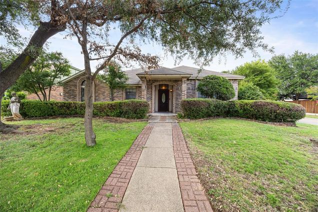 2103 Timberview Drive Mesquite, TX House Active - Photo 1 of 27. Opens carousel modal