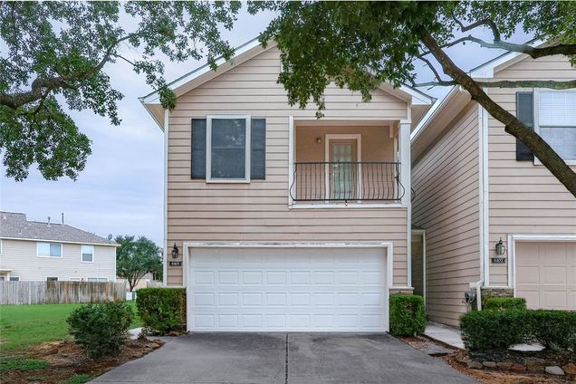 6103 Shadow Isle Lane Houston, TX House Active - Photo 1 of 29. Opens carousel modal