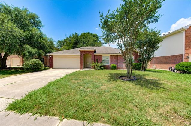 19814 Lindenfield Place