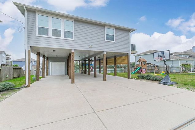 1105 E Meyer Road Seabrook, TX House Sold - Photo 1 of 1. Opens carousel modal