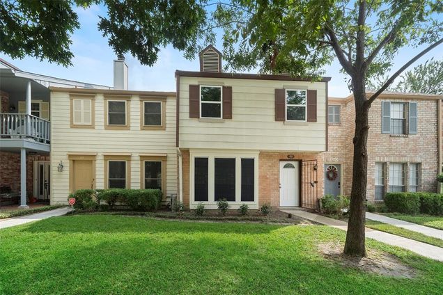 5800 Lumberdale Road Unit 62 Houston, TX Townhouse Sold - Photo 1 of 1. Opens carousel modal