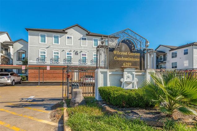 6289 Wilcrest Drive Unit 6102 Houston, TX Townhouse Sold - Photo 1 of 1. Opens carousel modal