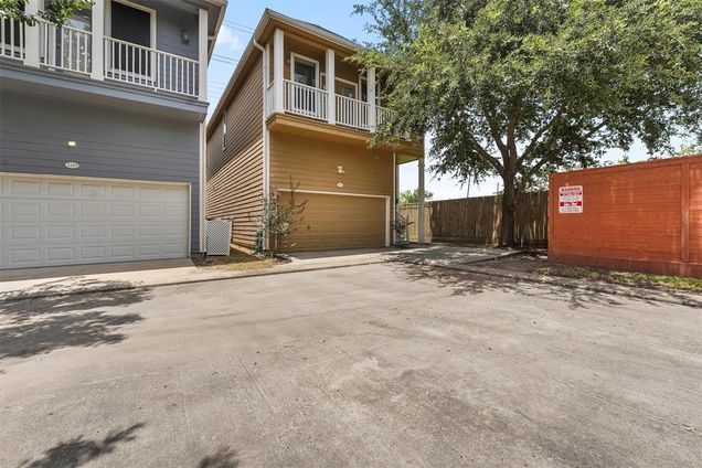 3331 New Garden View Lane