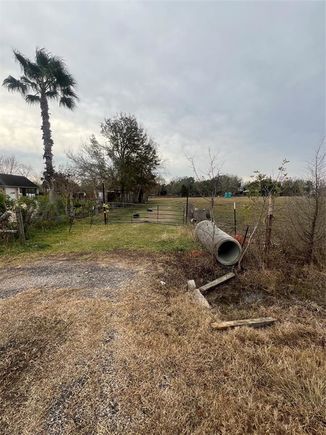 10830 Leslie Lane Manvel, TX Plot of land Active - Photo 1 of 9. Opens carousel modal