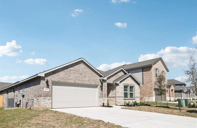 1462 Waggoner Ranch Trail