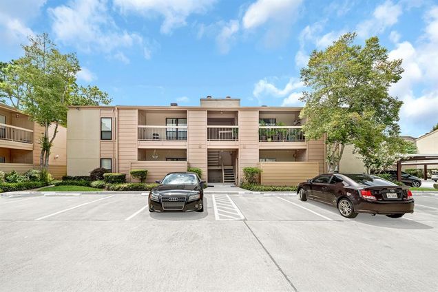 2125 Augusta Drive Unit 51 Houston, TX Townhouse Sold - Photo 1 of 1. Opens carousel modal
