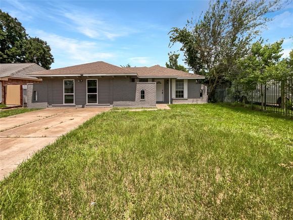 12334 Buckland Lane Houston, TX House Sold - Photo 1 of 1. Opens carousel modal