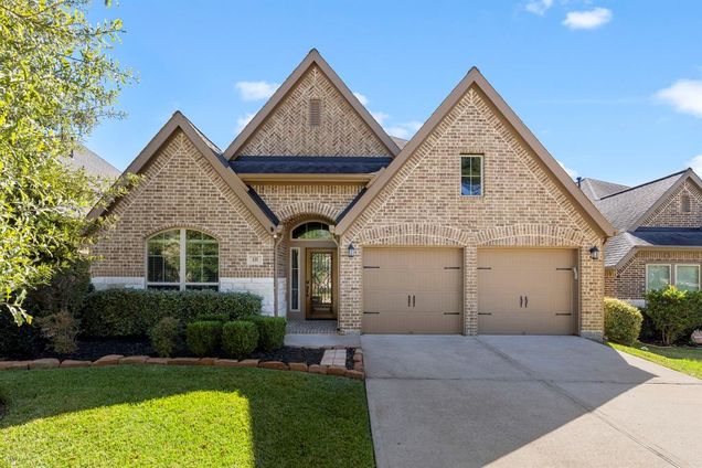135 N Greatwood Glen Place