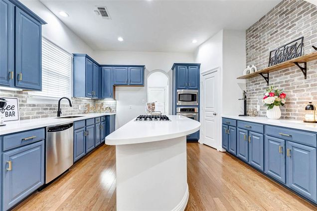 43 Versante Court