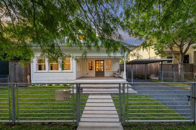 723 Arlington Street Houston, TX House Sold - Photo 1 of 1. Opens carousel modal