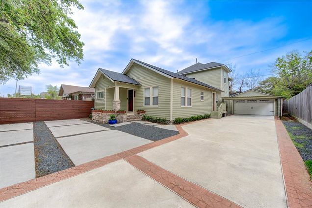 1418 Studewood Street Houston, TX House Active - Photo 1 of 26. Opens carousel modal