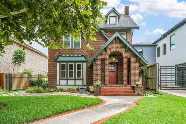 1723 Marshall Street Houston, TX House Active - Photo 1 of 29. Opens carousel modal