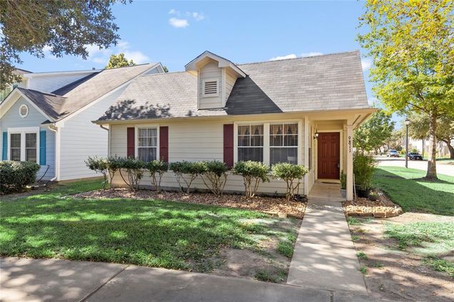 9811 Farrell Drive Houston, TX House Sold - Photo 1 of 1. Opens carousel modal