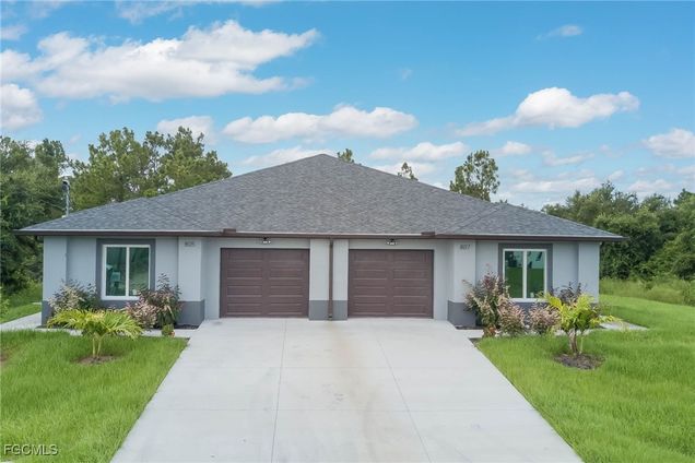 805/807 W 12th Street Lehigh Acres, FL Multifamily Active - Photo 1 of 37. Opens carousel modal