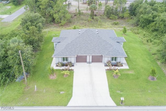 805/807 W 12th Street Lehigh Acres, FL Multifamily Active - Photo 1 of 34. Opens carousel modal