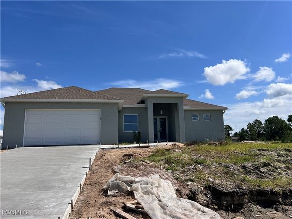 2500 41st Street SW Lehigh Acres, FL House Active - Photo 1 of 27. Opens carousel modal