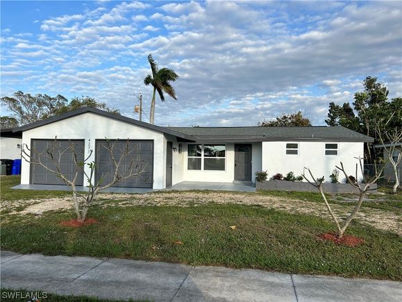 4271 Lagg Avenue Fort Myers, FL House Sold - Photo 1 of 42. Opens carousel modal