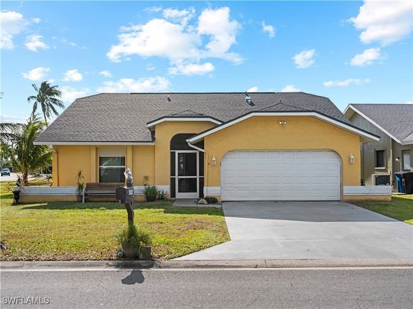 6704 Wakefield Drive Fort Myers, FL House Sold - Photo 1 of 48. Opens carousel modal