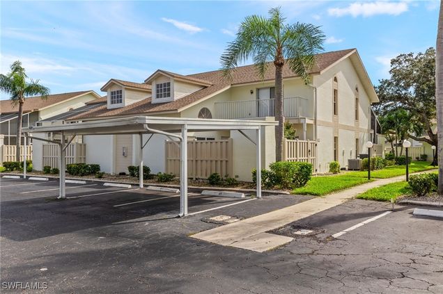 6891 Pentland Way Unit 91 Fort Myers, FL Townhouse Active - Photo 1 of 33. Opens carousel modal