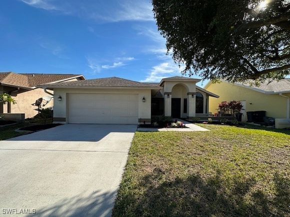 13111 Regent Circle Fort Myers, FL House Active - Photo 1 of 27. Opens carousel modal