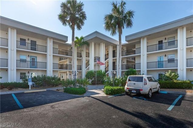1828 Pine Valley Drive Unit 209