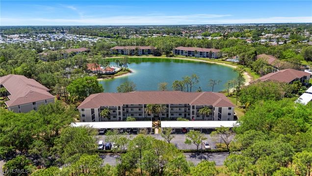5776 Deauville Circle Unit C208