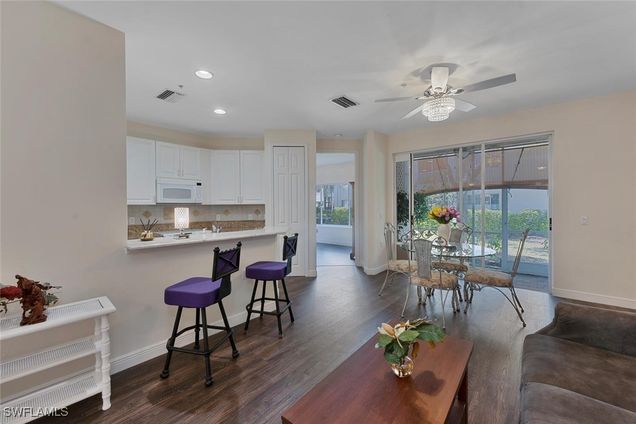 1360 Sweetwater Cove Unit 102