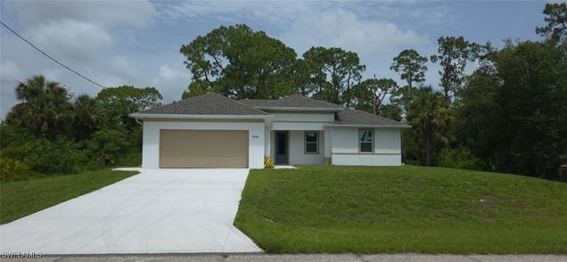 5005 Eifel Lane Labelle, FL House Active - Photo 1 of 38. Opens carousel modal