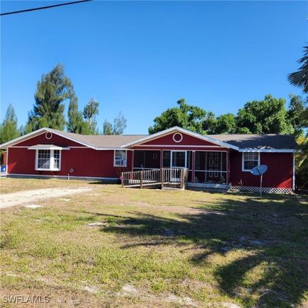 245 Hubbard Avenue North Fort Myers, FL House Active - Photo 1 of 30. Opens carousel modal