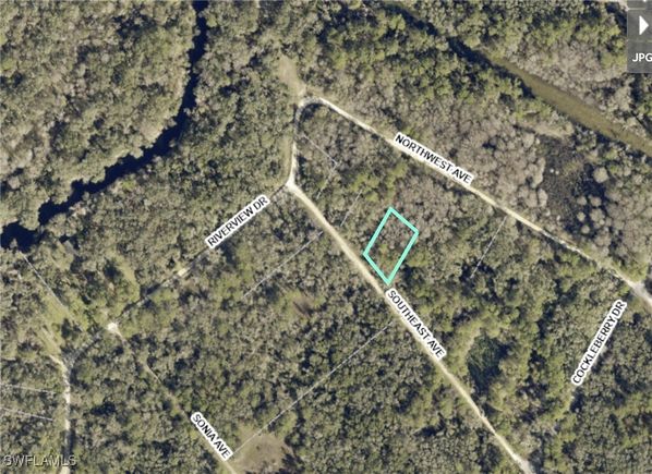 7406 Southeast Avenue Webster, FL Plot of land Active - Photo 1 of 7. Opens carousel modal