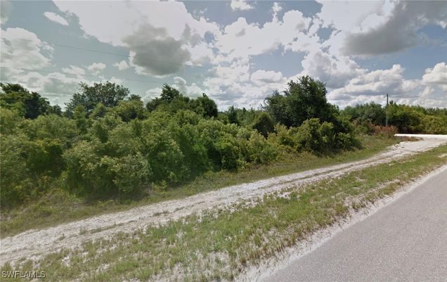 19183 NW 288th Street Okeechobee, FL Land Active - Photo 1 of 6. Opens carousel modal
