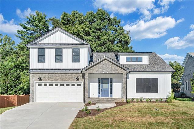 3608 Colonial Ct Dr, Roanoke, VA 24018 | MLS# 910773
