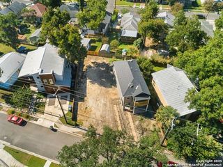 636 Leigh St