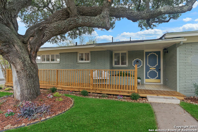 118 JEANETTE DR San Antonio, TX House Sold - Photo 1 of 33. Opens carousel modal