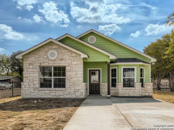 526 HAZEL ST San Antonio, TX House Sold - Photo 1 of 28. Opens carousel modal