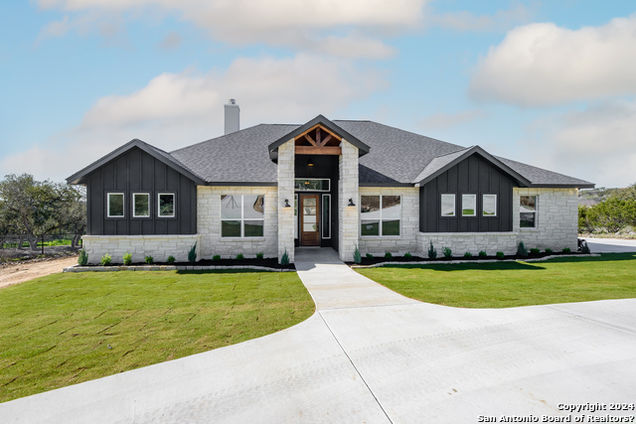 518 Paradise Hills New Braunfels, TX House Sold - Photo 1 of 28. Opens carousel modal
