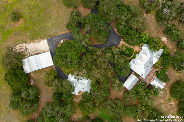 518 Summit Trail Boerne, TX House Pending - Photo 1 of 61. Opens carousel modal