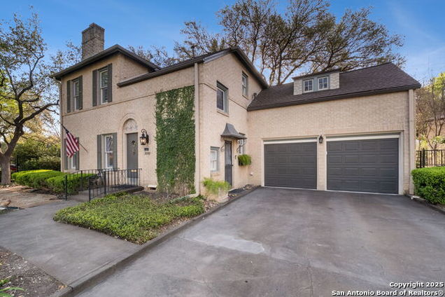 1050 Shook Ave