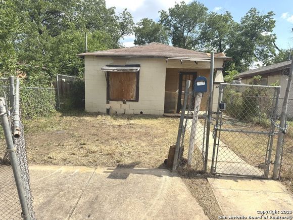 423 Hazel San Antonio, TX House Active - Photo 1 of 21. Opens carousel modal