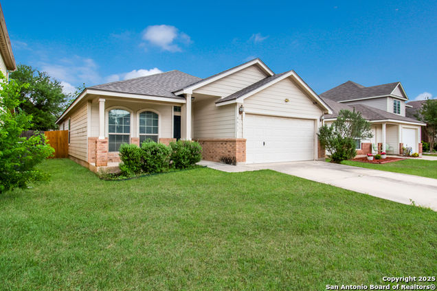 8611 Spotted Owl Converse, TX House Active - Photo 1 of 18. Opens carousel modal