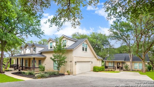 548 Winding View