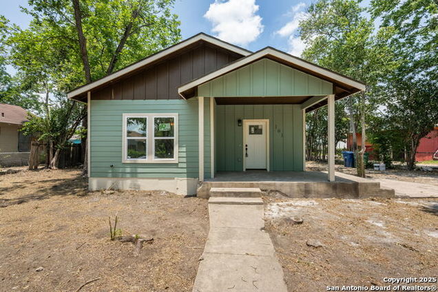 101 New York San Antonio, TX House Active - Photo 1 of 27. Opens carousel modal